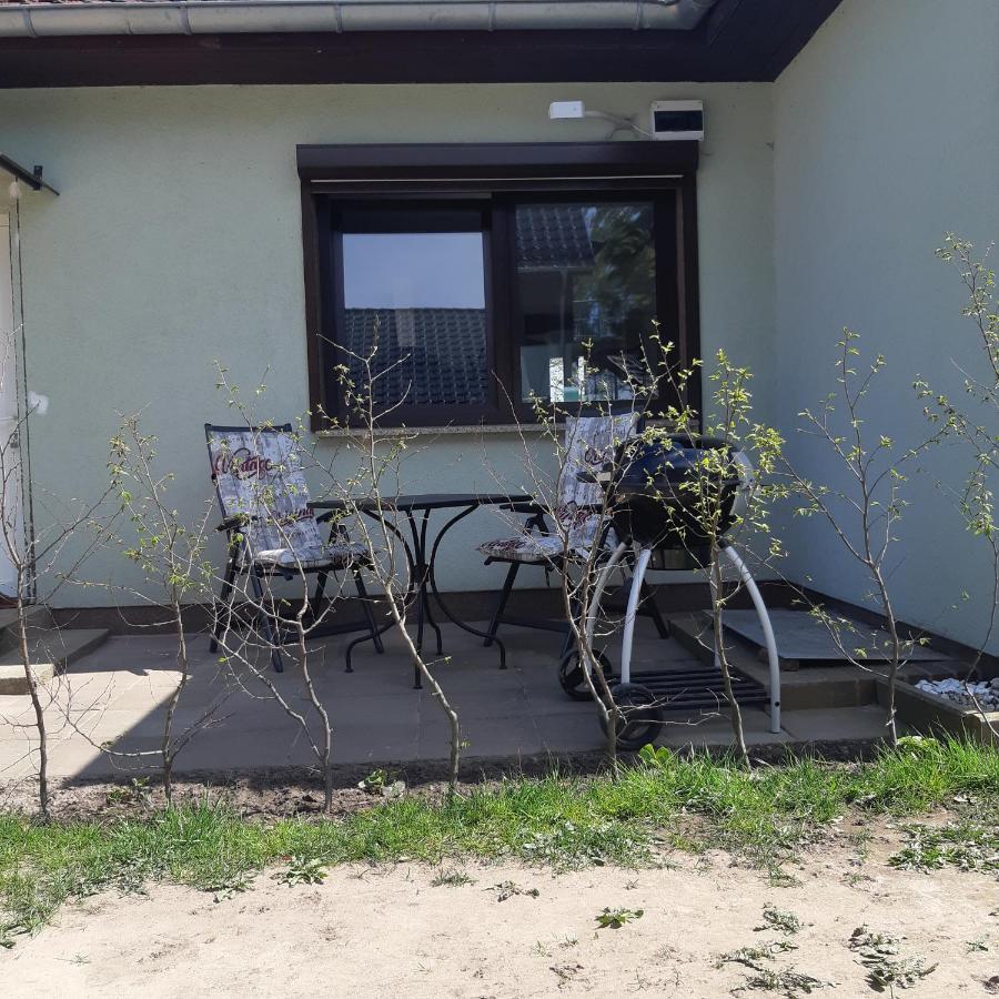 Ferienwohnung Am Scheunenkaffee Kachlin Dargen Ngoại thất bức ảnh